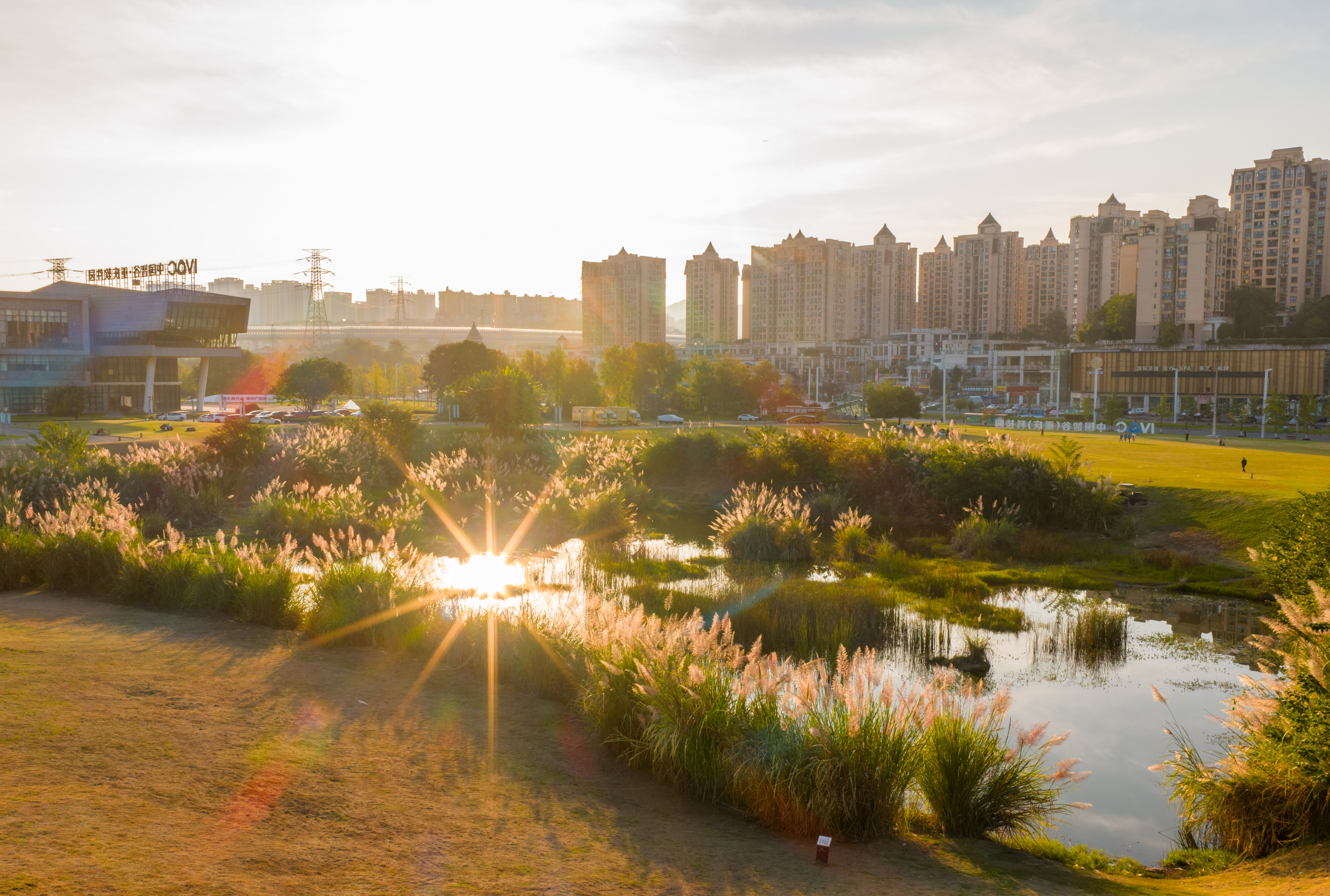金秋十月 邀您来赴一场“秋色盛宴”.jpg